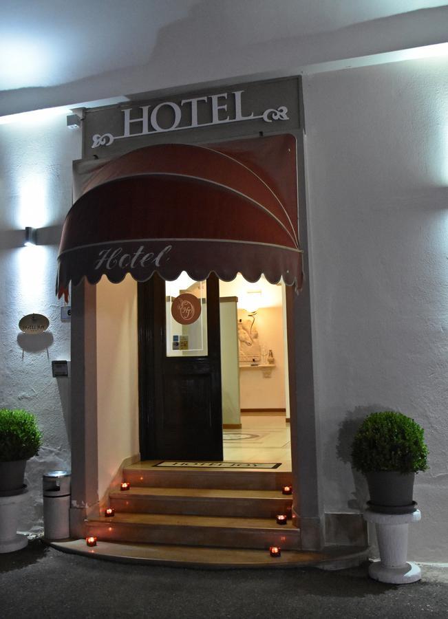 Hotel Joy كاستيل فولتورنو المظهر الخارجي الصورة