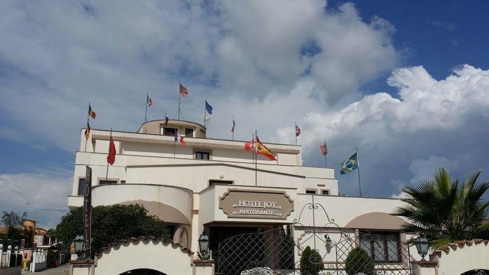 Hotel Joy كاستيل فولتورنو المظهر الخارجي الصورة