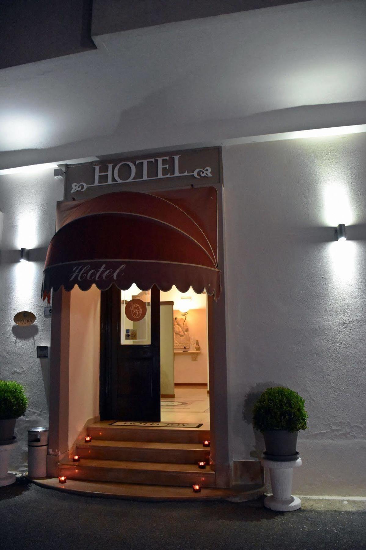 Hotel Joy كاستيل فولتورنو المظهر الخارجي الصورة